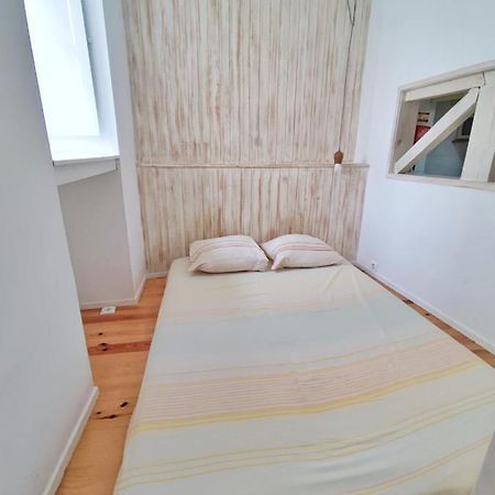 Small Lovely Studio Lizbona Zewnętrze zdjęcie